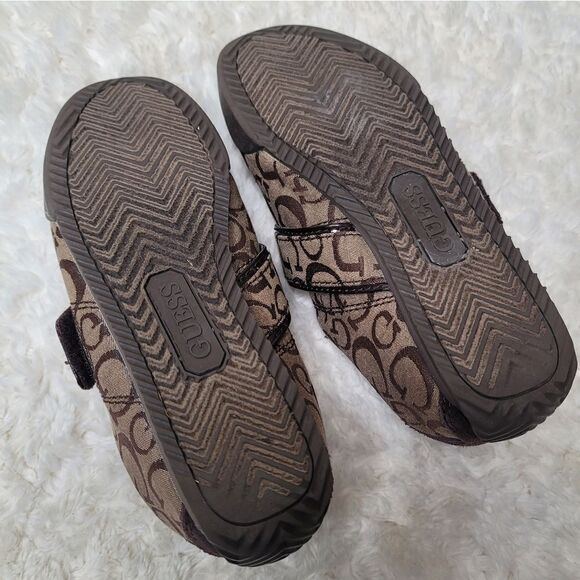 Guess Lace-Up & Velcro  Sneakers With Signiture Monogram Pattern - Brown - Picture 14 of 14